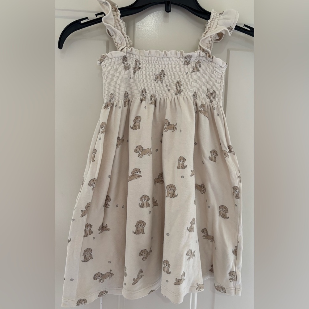 Quincy Mae Cream Puppy Print Smocked Dress best guess 2/3t